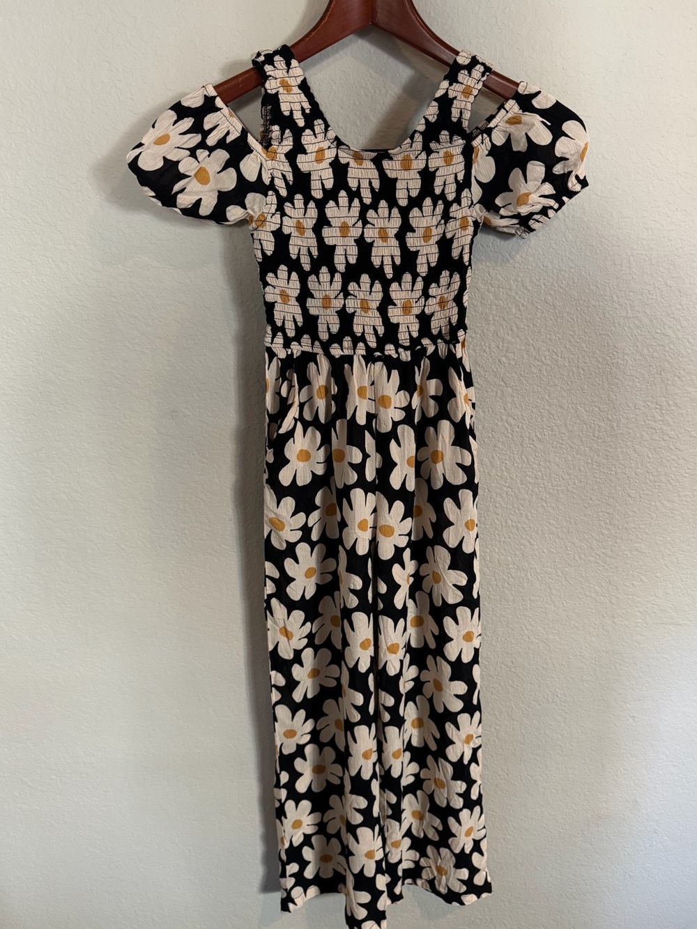 Jessica Simpson Black Pant Romper Jumpsuit Floral Size Girl’s L (10)